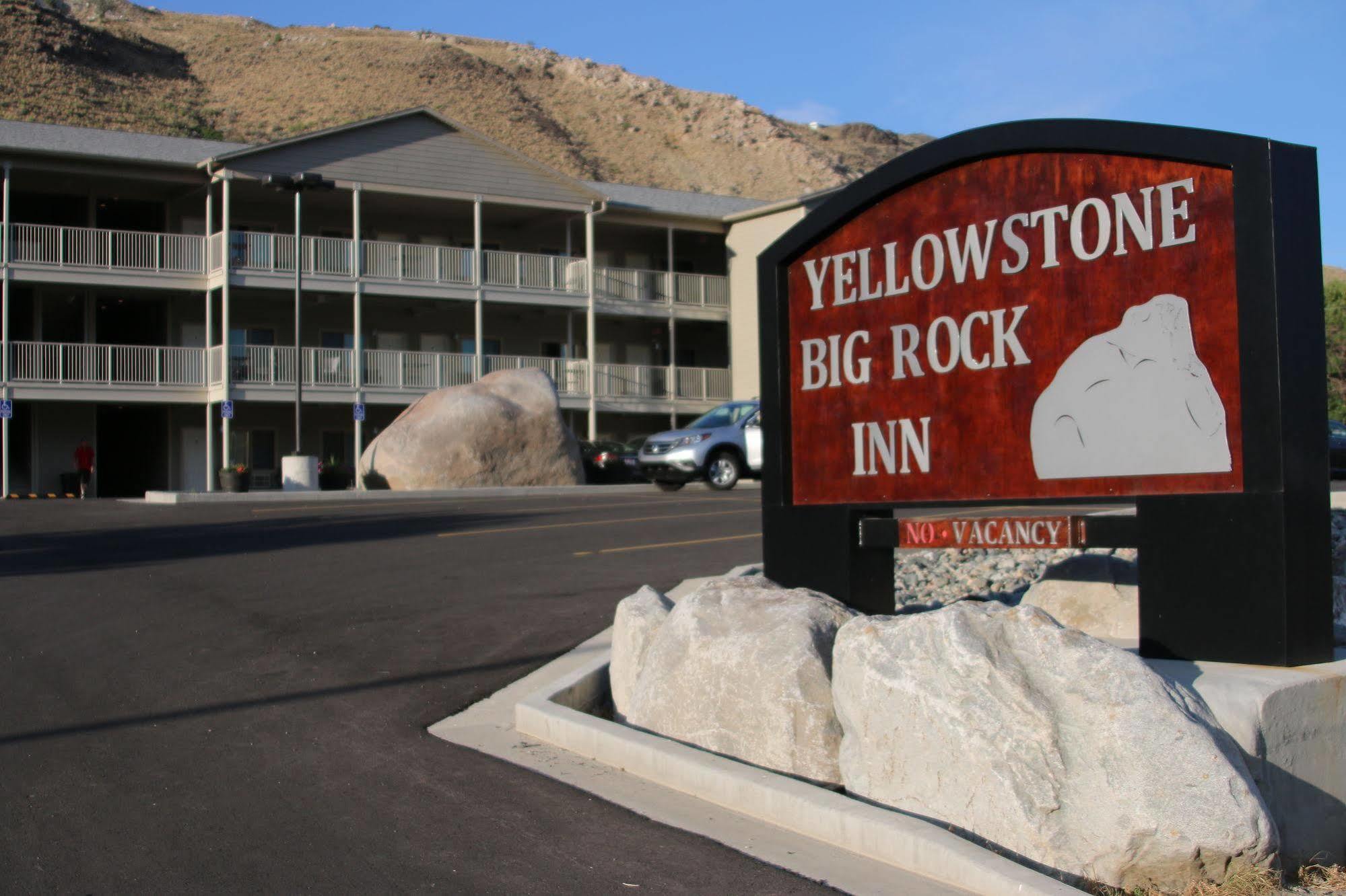 גרדינר Yellowstone Big Rock Inn מראה חיצוני תמונה