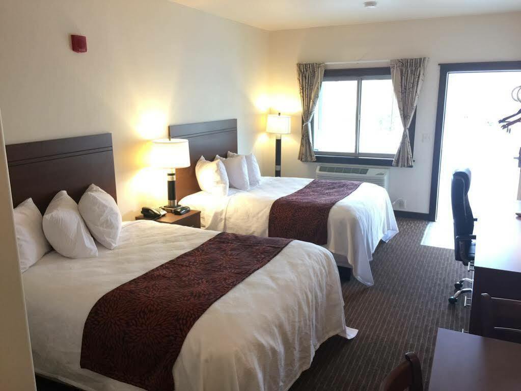 גרדינר Yellowstone Big Rock Inn מראה חיצוני תמונה